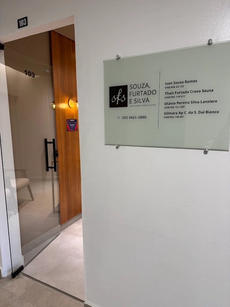 Entrada da sala 103